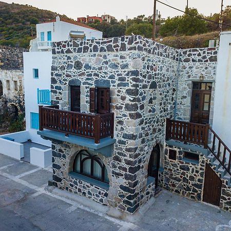 Apartamento Plousiadi΄S Stone House Skála Exterior foto