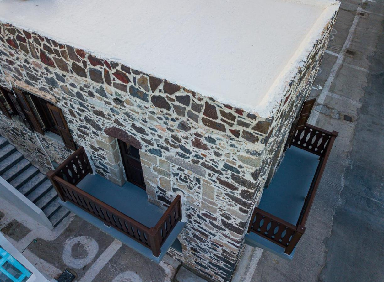 Apartamento Plousiadi΄S Stone House Skála Exterior foto